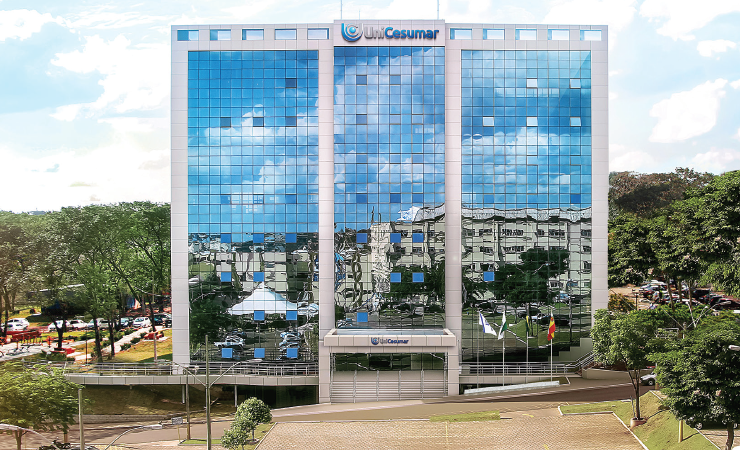 Leia mais sobre o artigo Unicesumar: case de sucesso em tecnologia e gestão educacional