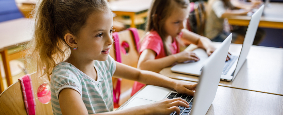 Leia mais sobre o artigo O que é educação midiática e como implementá-la no ensino?