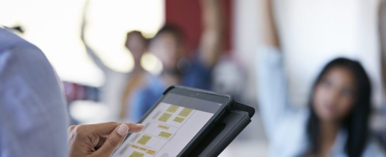 Leia mais sobre o artigo Software de gestão escolar: 13 vantagens de usar uma secretaria virtual