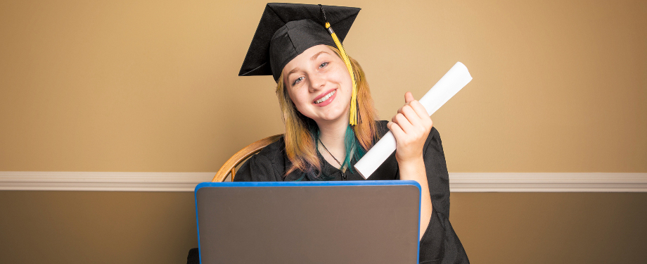 Leia mais sobre o artigo Diploma digital: descubra agora o que é e quais são suas vantagens