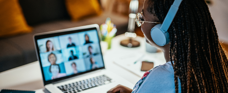 Leia mais sobre o artigo Saiba como oferecer atividades extracurriculares online para os alunos