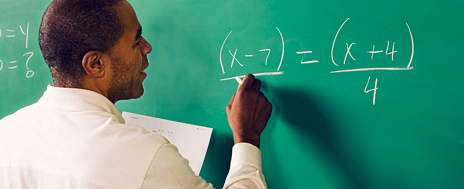Leia mais sobre o artigo Como contratar professores e manter bons profissionais? Confira!